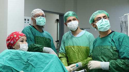 Fuar Hastanesi’nde bir günde  2 tüp mide operasyonu yapıldı