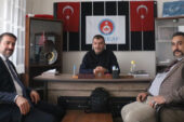 Dr. Ersan Özgür, TÜRKAV’ı ziyaret etti