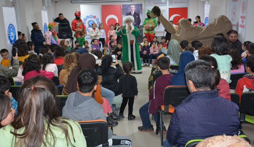 Türk Eğitim Sen, depremzede çocukları unutmadı